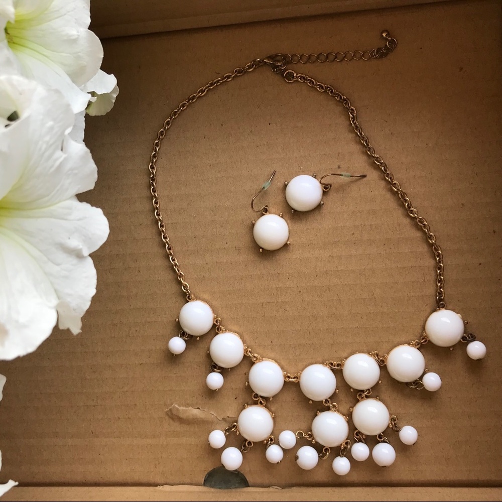 White necklace and earring set
